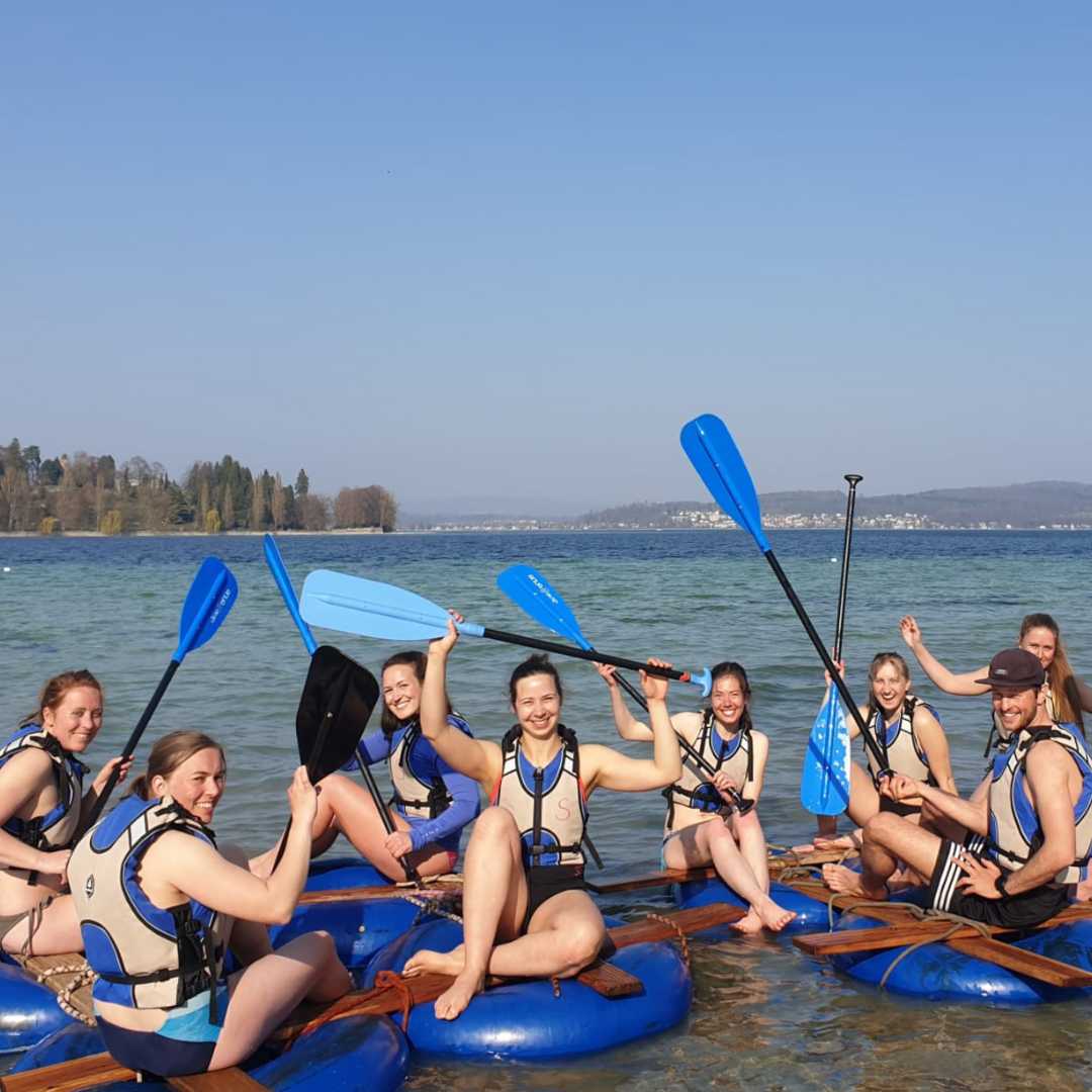 Floßbau Teamevent